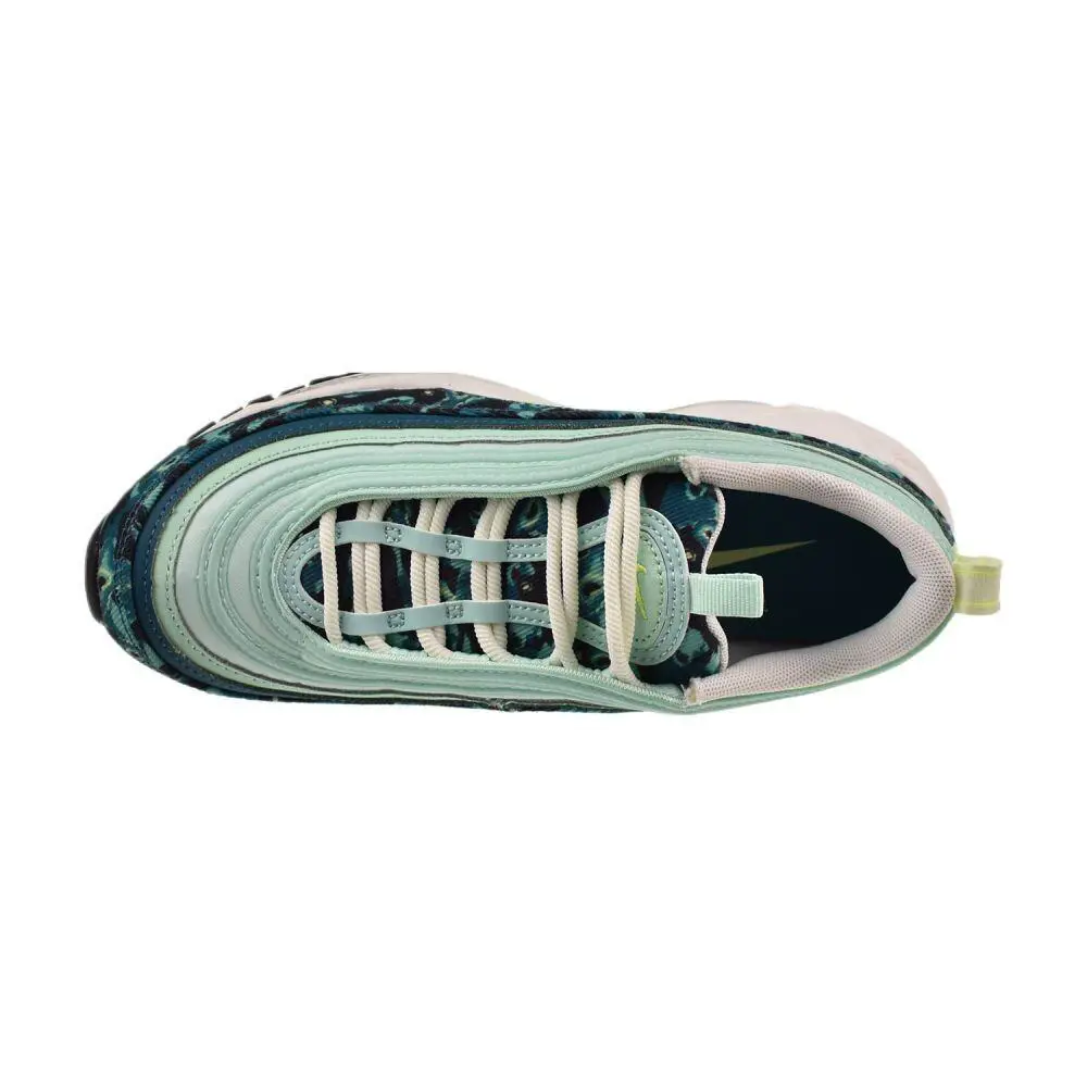 Nike shoes - Mint Foam/Volt-Barely Volt 9
