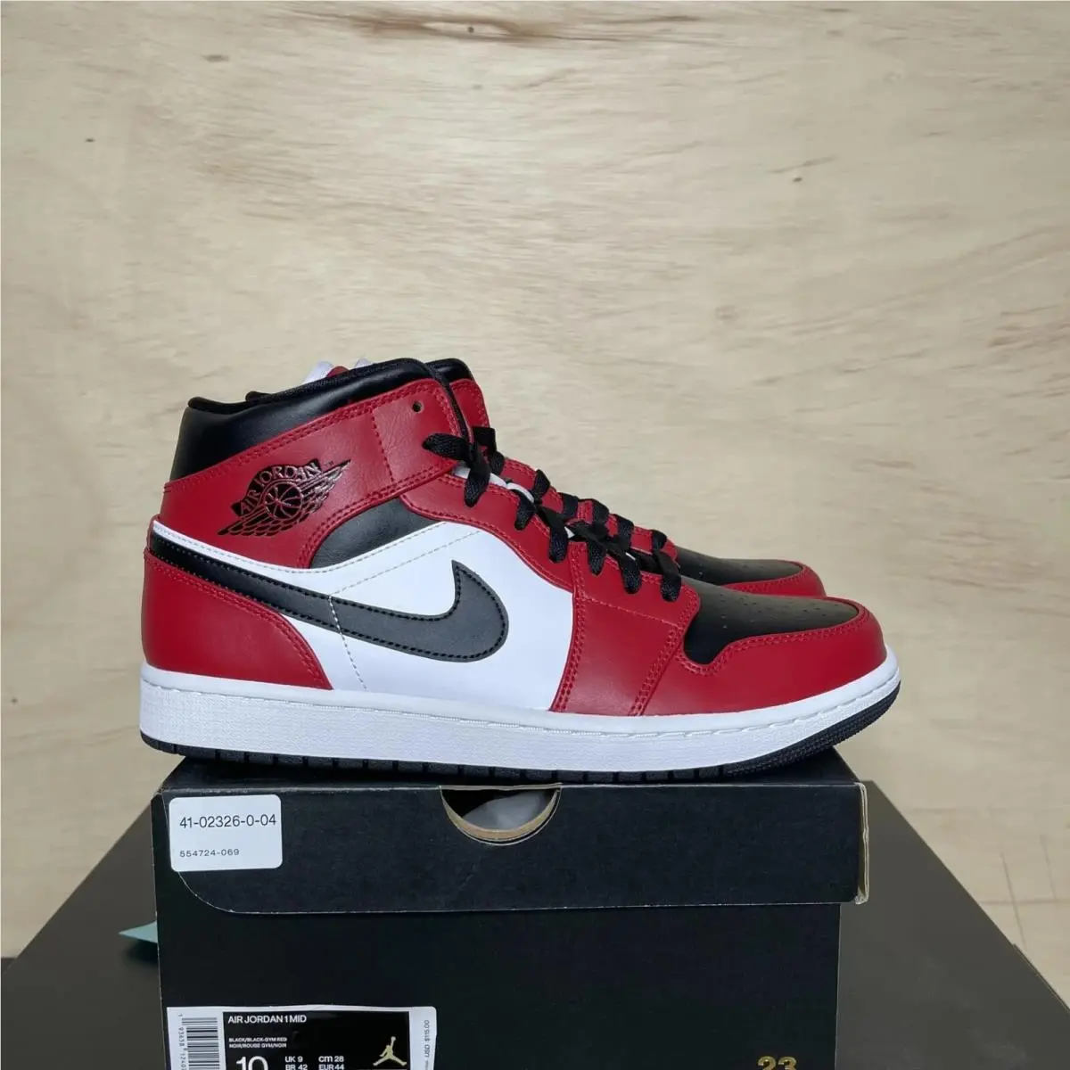 Nike shoes - Air Jordan 1 - Air - 554724-069 - Red 12