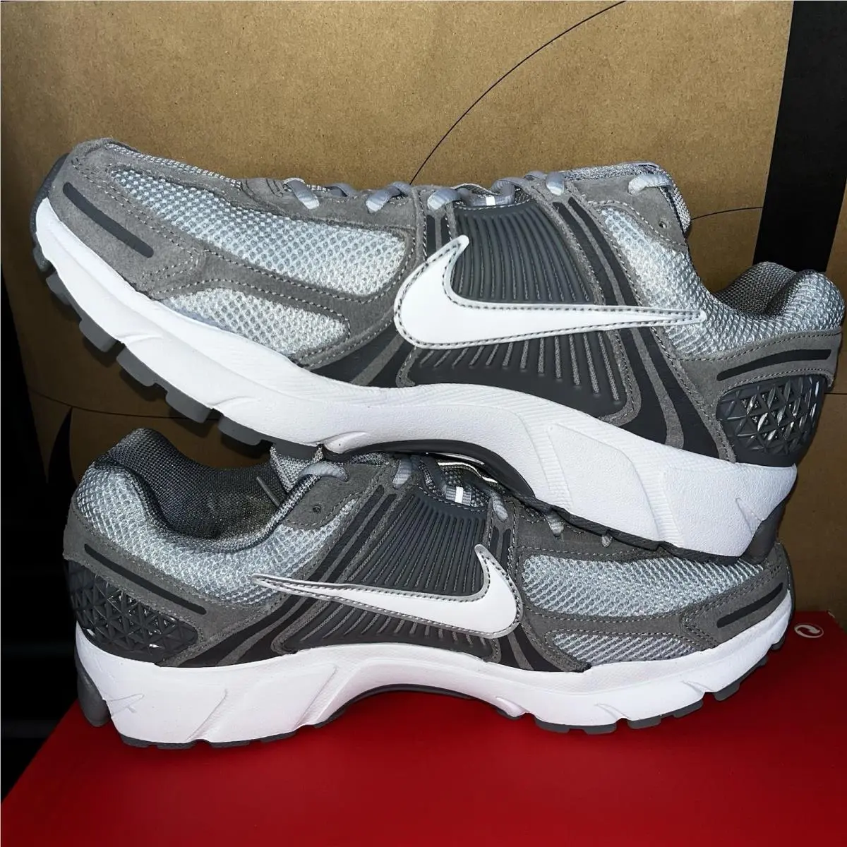 Nike shoes - Nike Zoom Vomero - Zoom Vomero - HF1553-003 - Gray 0