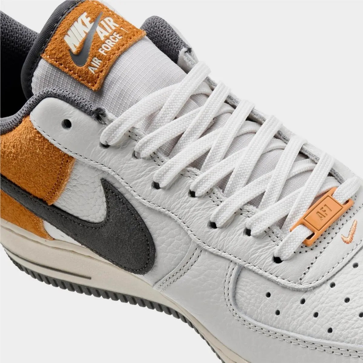 Nike shoes - Nike Air Force 1 `07 LV8 - IB7718-030 - White 1