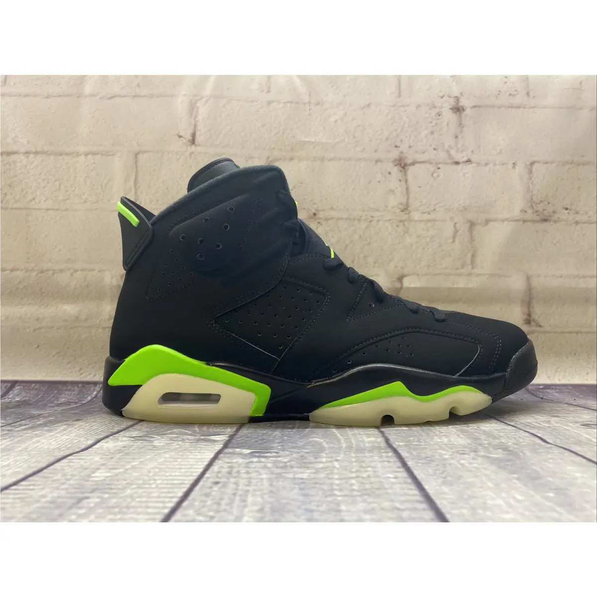Nike shoes - Air Jordan 6 - Air - CT8529-003 - Green 0