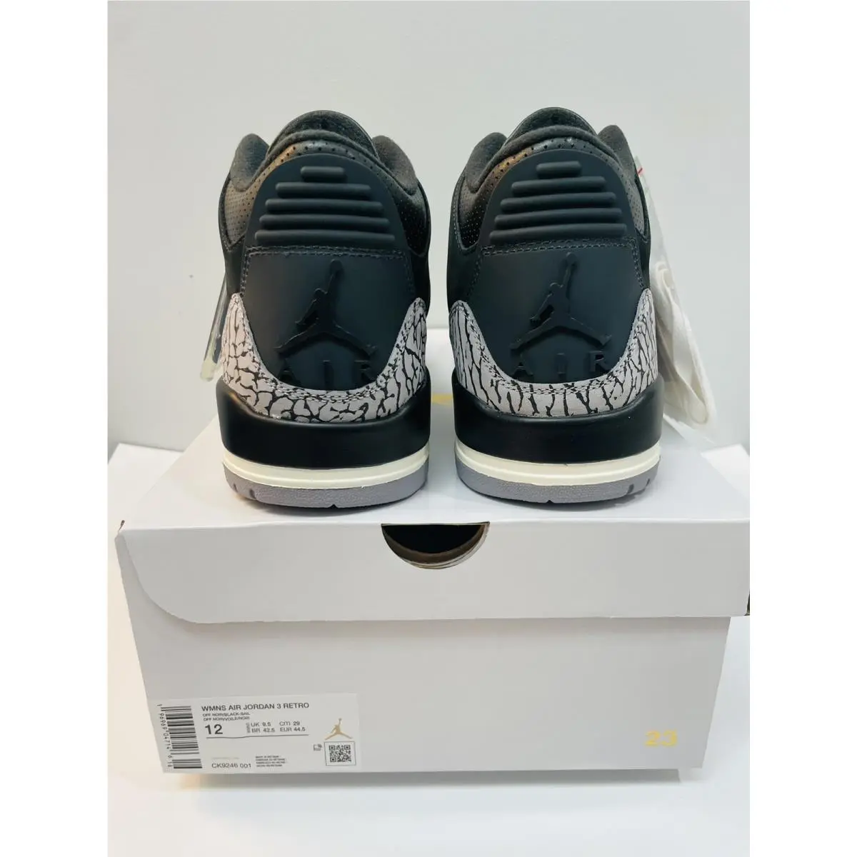 Nike shoes - Air Jordan 3 - Air - CK9246-001 - Black 4