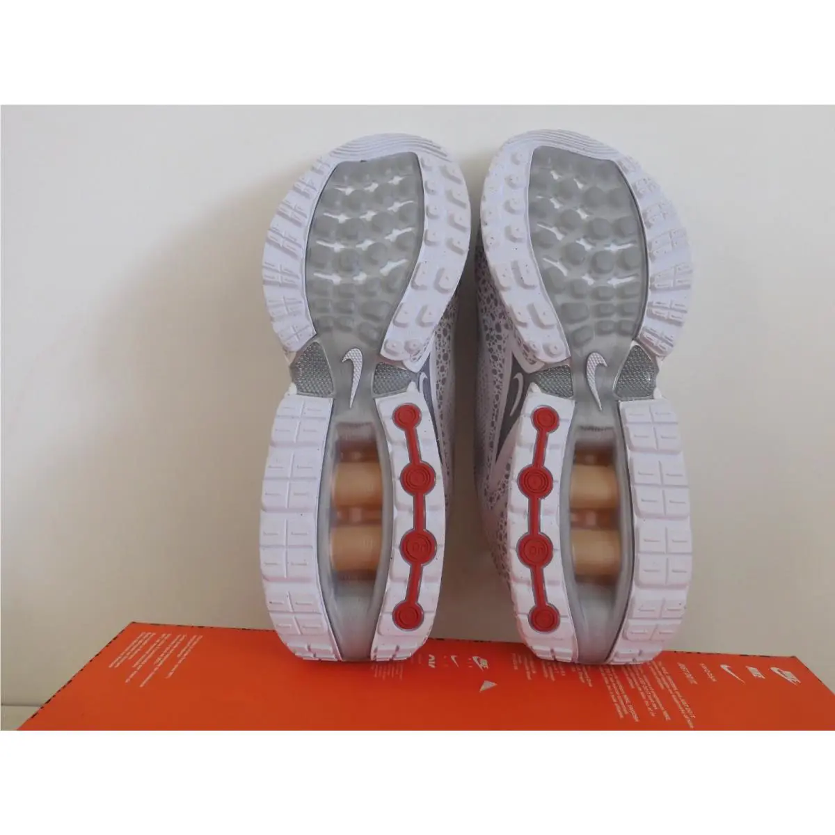 Nike shoes - Nike Air Max DN - Air Max - HM0811-900 - White (UPC: 197601296472) 6
