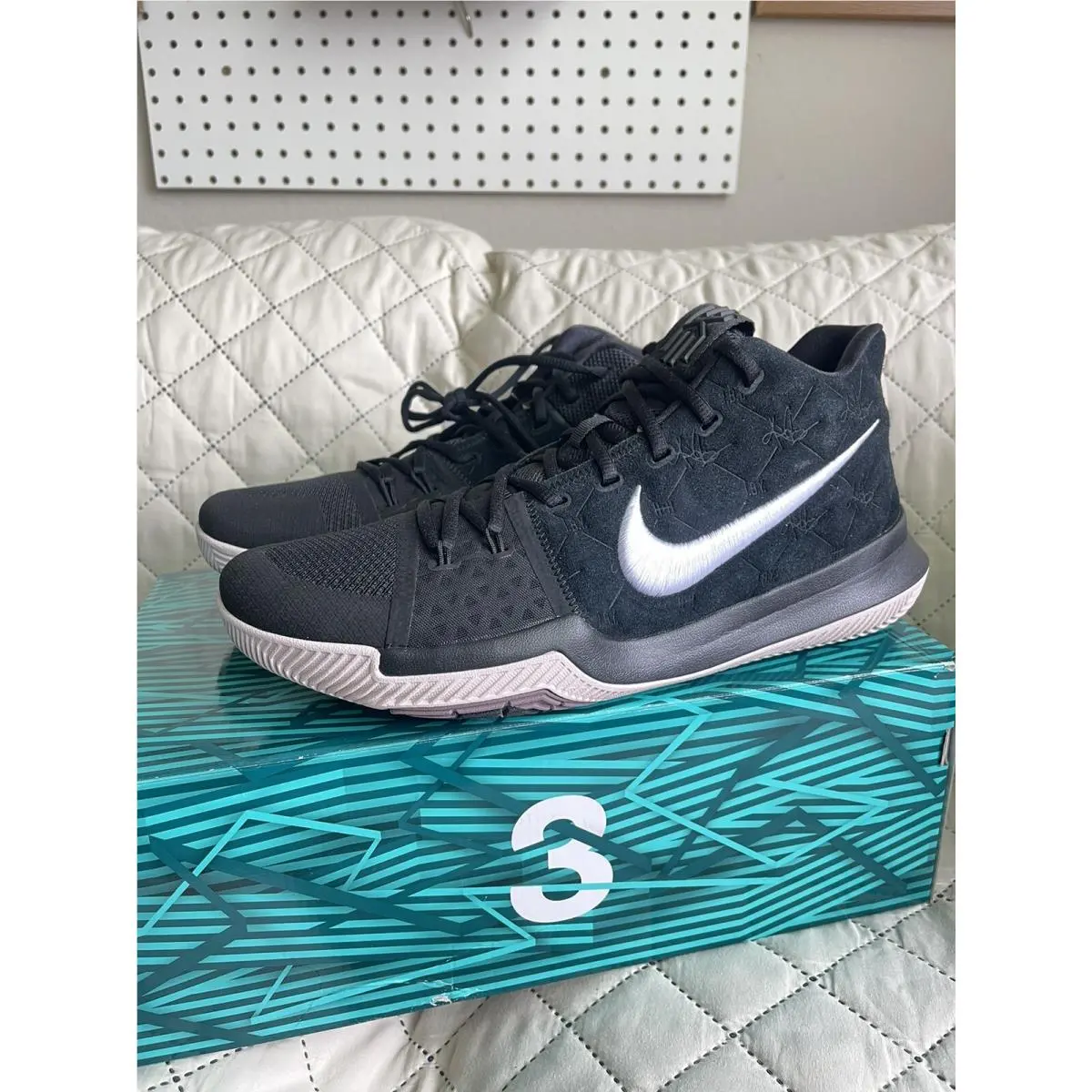 Nike Kyrie 3 “black Silt Red” US Mens Shoes Size 14 Sku 852395-010 2017 Rare