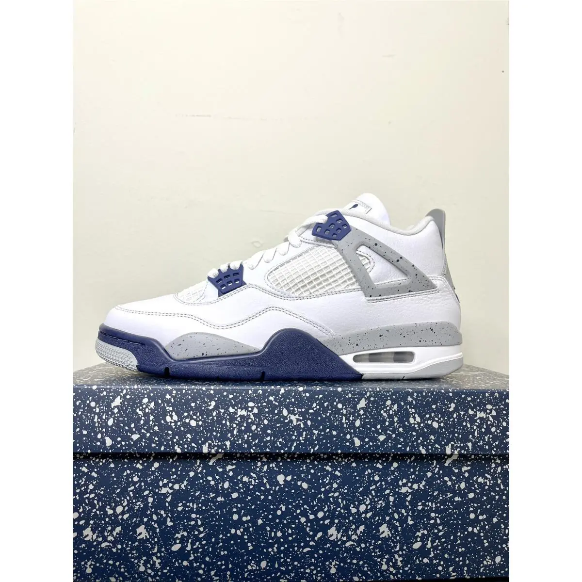 Nike shoes - Air Jordan 4 - Air - DH6927-140 - White 1