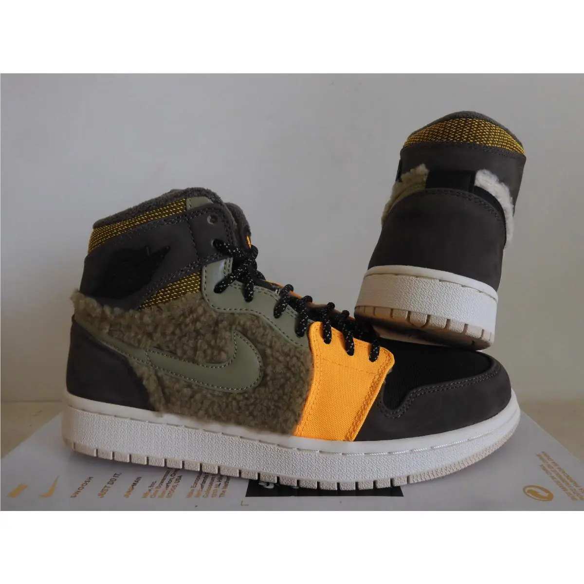 Nike shoes - Jordan 1 - AV3724-200 - Brown (UPC: 884751677168) 1