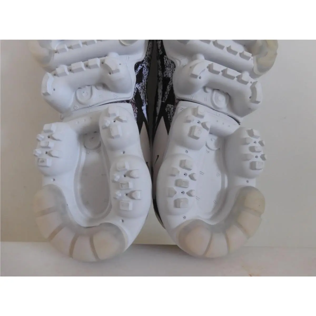 Nike shoes - Nike Air VaporMax Flyknit Moc 2 - AQ0996-001 - Volt (UPC: 640135884627) 6
