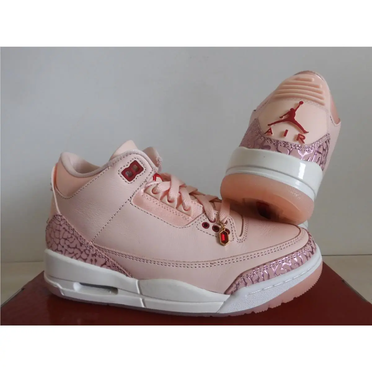 Nike shoes - Air Jordan 3 - Air - HJ0178-600 - Pink 1