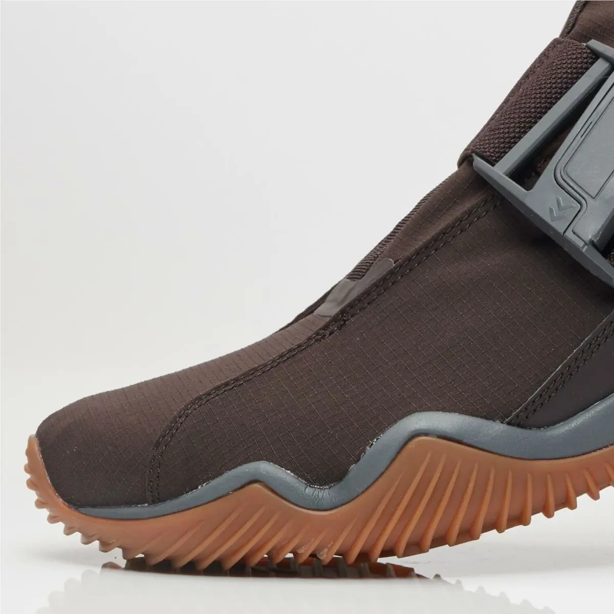 Nike shoes - NikeLab Komyuter Premium - Lab Komyuter Premium - 921664-200 - Velvet Brown 3