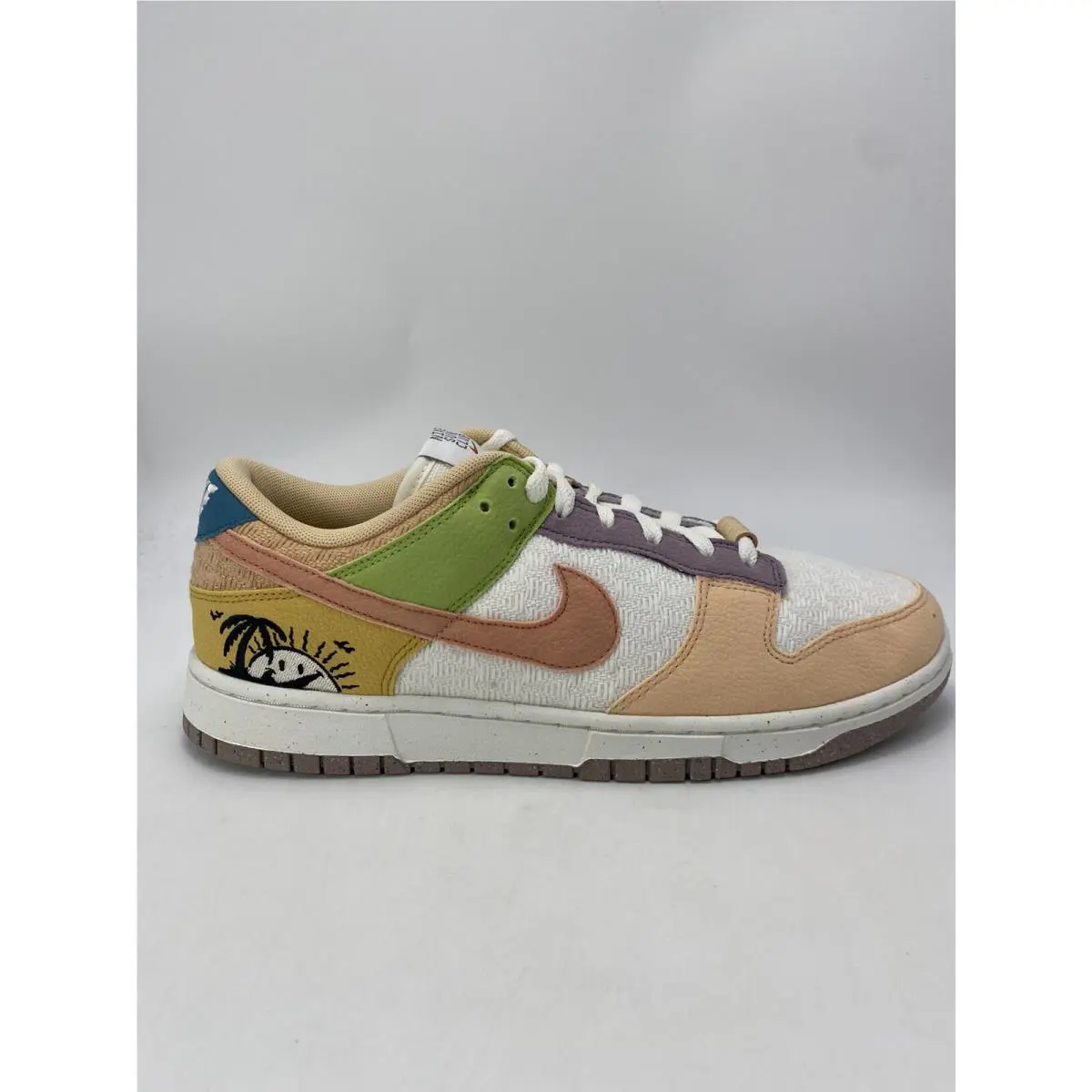 Nike shoes - SE - DQ0265 100 - Sail/Sanded Gold (UPC: 195869067971) 0