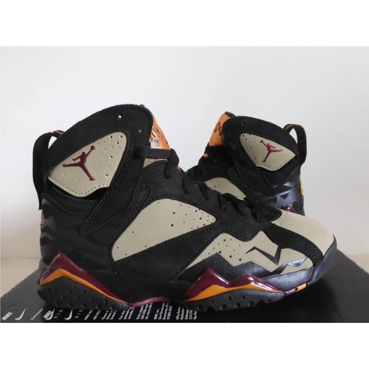 Nike shoes - Air Jordan 7 - Air - DN9782-001 - Black (UPC: 196152246479) 0