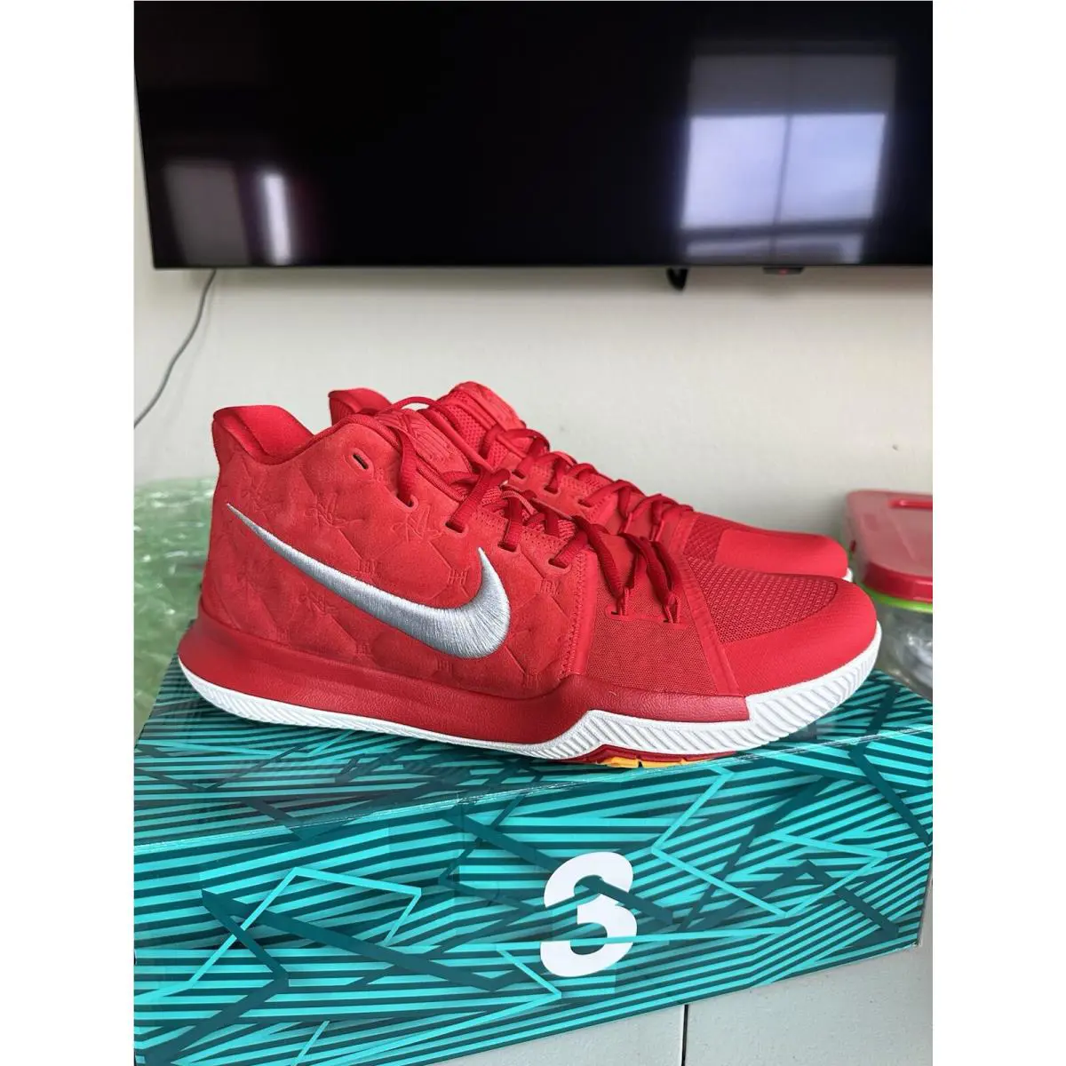 Nike shoes - Nike Kyrie 3 - Kyrie - 852395-601 - Red 1