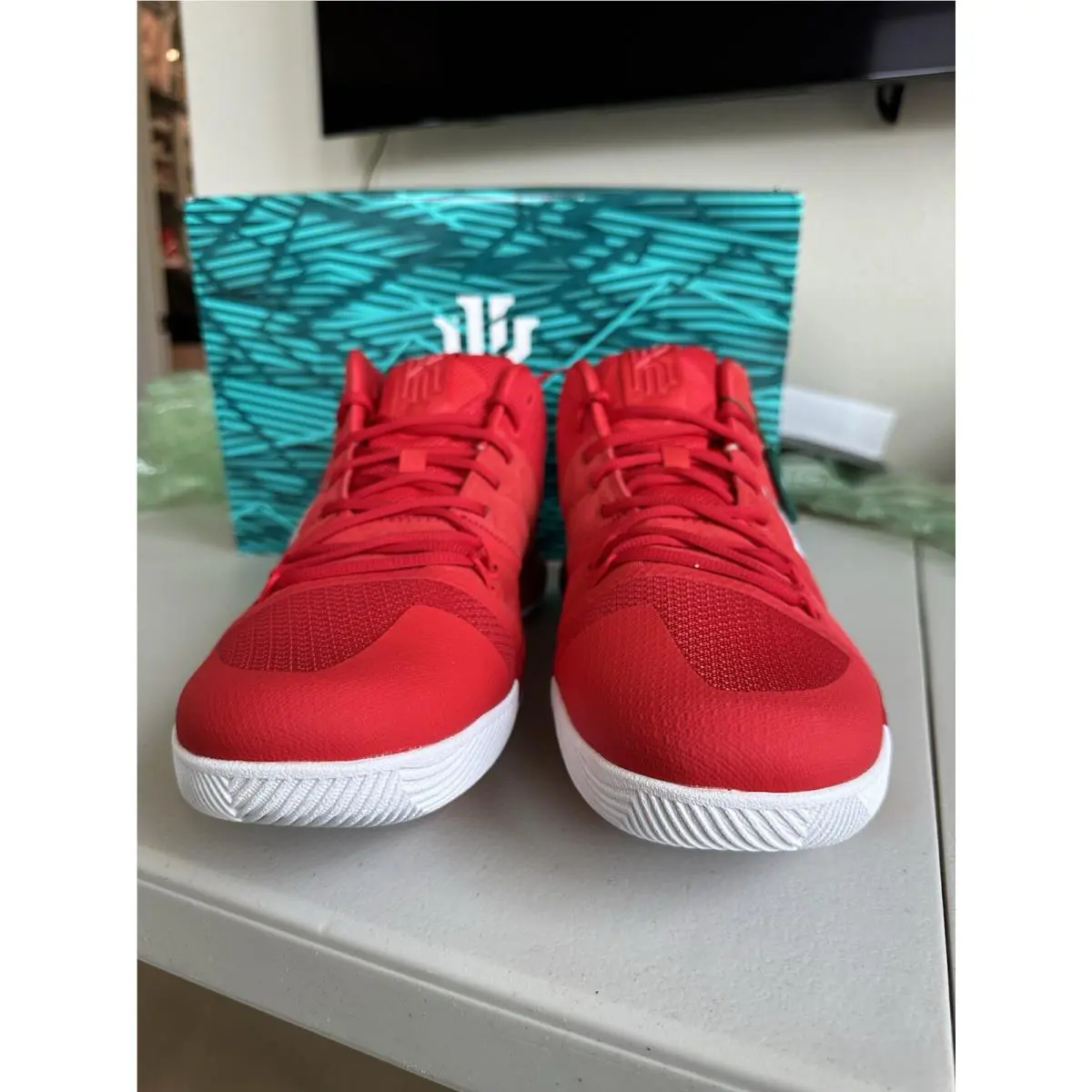 Nike shoes - Nike Kyrie 3 - Kyrie - 852395-601 - Red 3