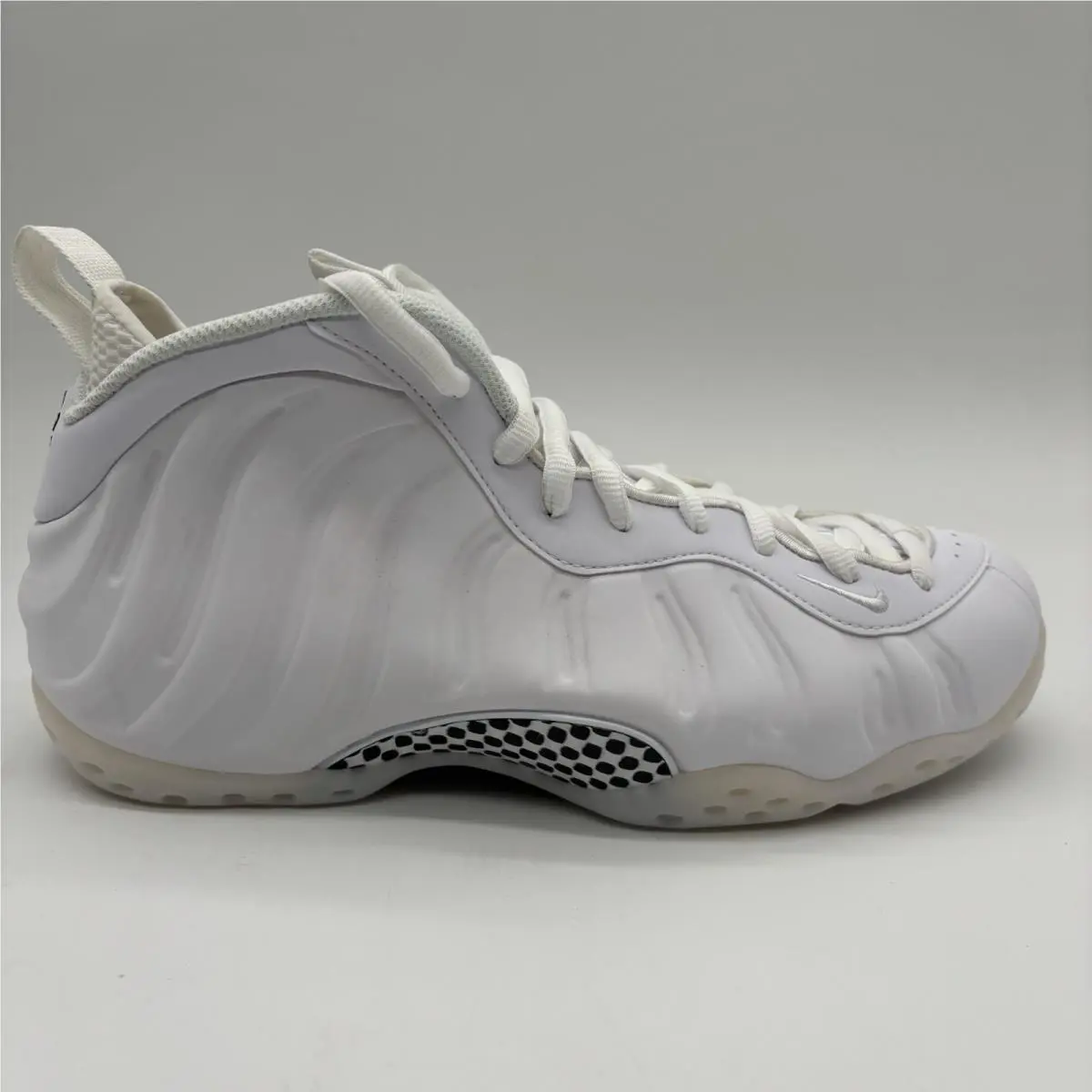 Nike shoes - Nike Air Foamposite - Air Foamposite - HJ5195-100 - White 0