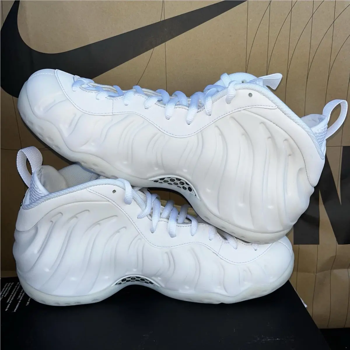Nike shoes - Nike Air Foamposite - Air Foamposite - HJ5195-100 - White 1