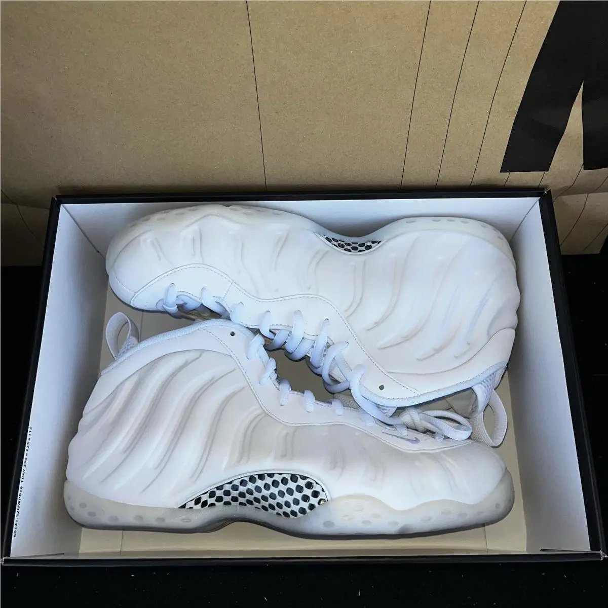 Nike shoes - Nike Air Foamposite - Air Foamposite - HJ5195-100 - White 5