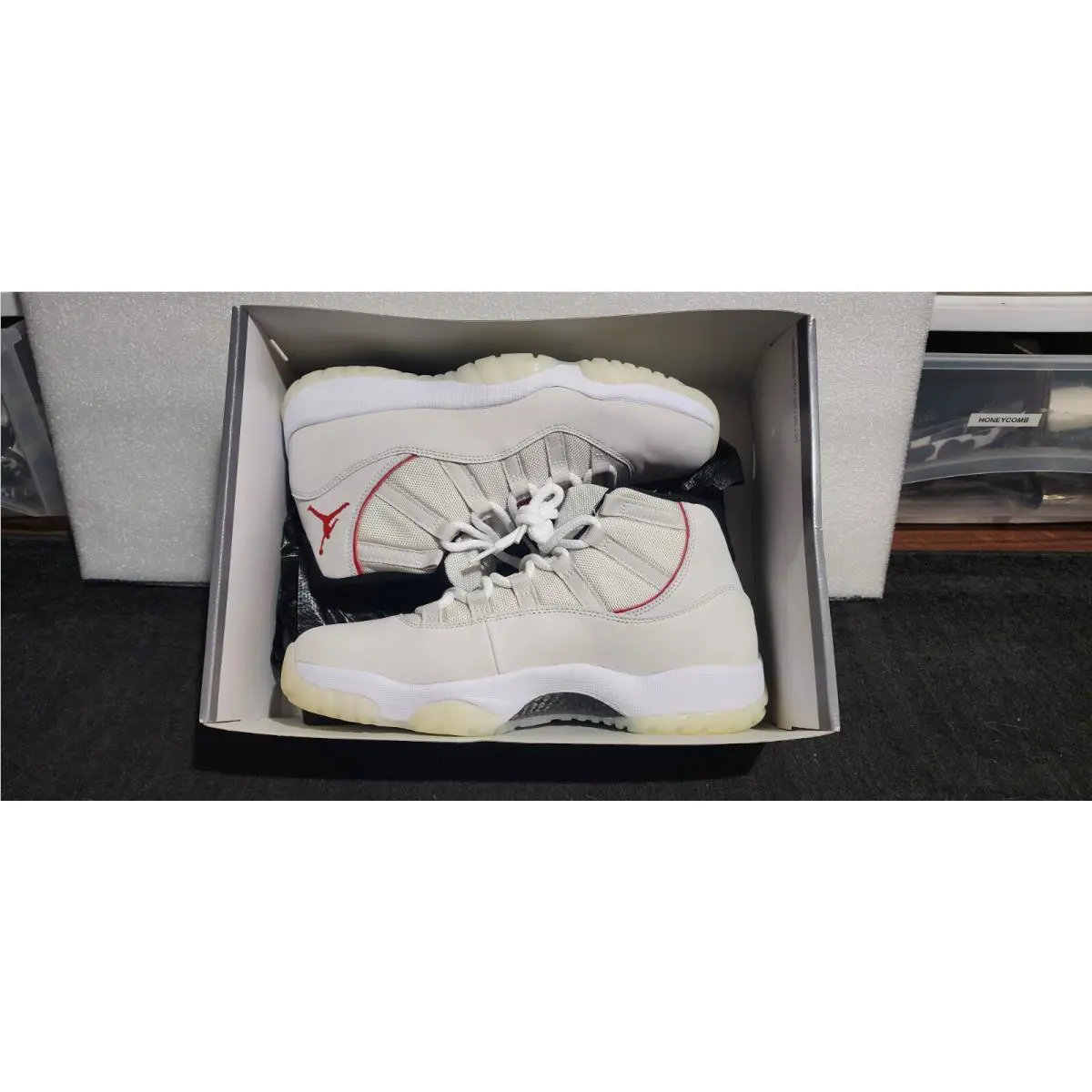 Nike shoes - Air Jordan 11 - Air - 378037-016 - White, Manufacturer: Platinum Tint/Sail-University Red (UPC: 0191888285150) 5