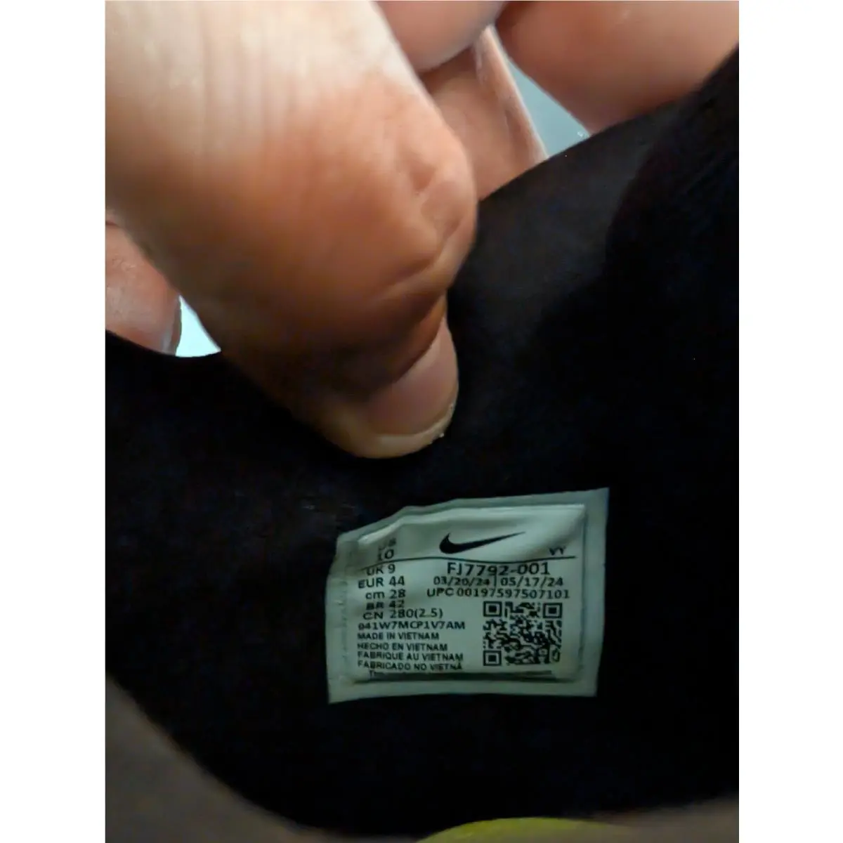 Nike shoes - Nike 6.0 - FJ7792-001 - Black/Volt-Cool Grey (UPC: 00197597507101) 8