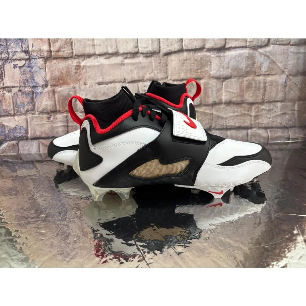 Nike shoes - Nike Air Diamond Turf - Air Diamond Turf - HF5298-100 - White/Black/Red (UPC: 197602949940) 2
