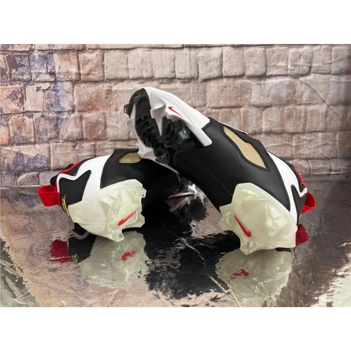 Nike shoes - Nike Air Diamond Turf - Air Diamond Turf - HF5298-100 - White/Black/Red (UPC: 197602949940) 4