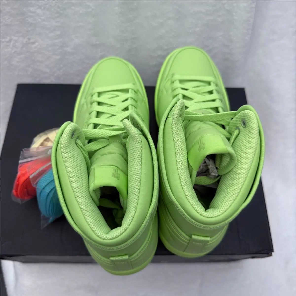 Nike shoes - Air Jordan 1 KO - Air - DN2857330 - Ghost Green 2