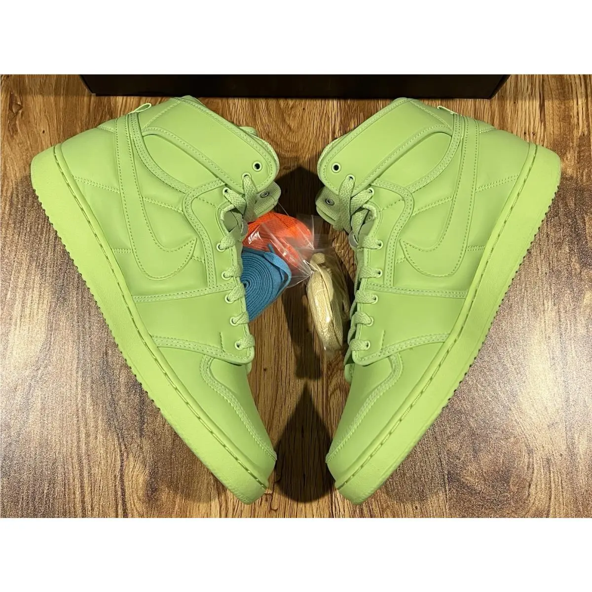Nike shoes - Air Jordan 1 KO - Air - DN2857330 - Ghost Green 0