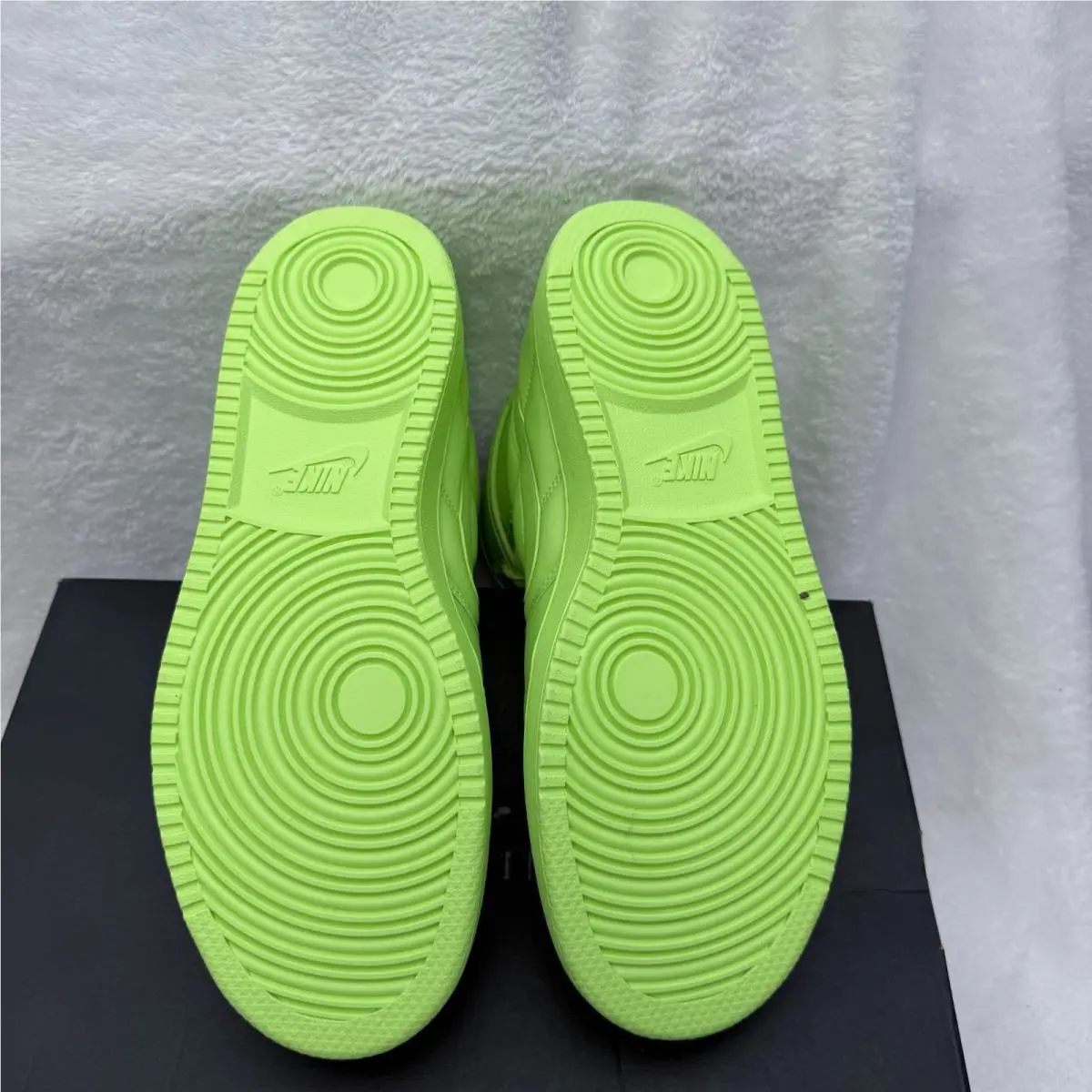 Nike shoes - Air Jordan 1 KO - Air - DN2857330 - Ghost Green 5