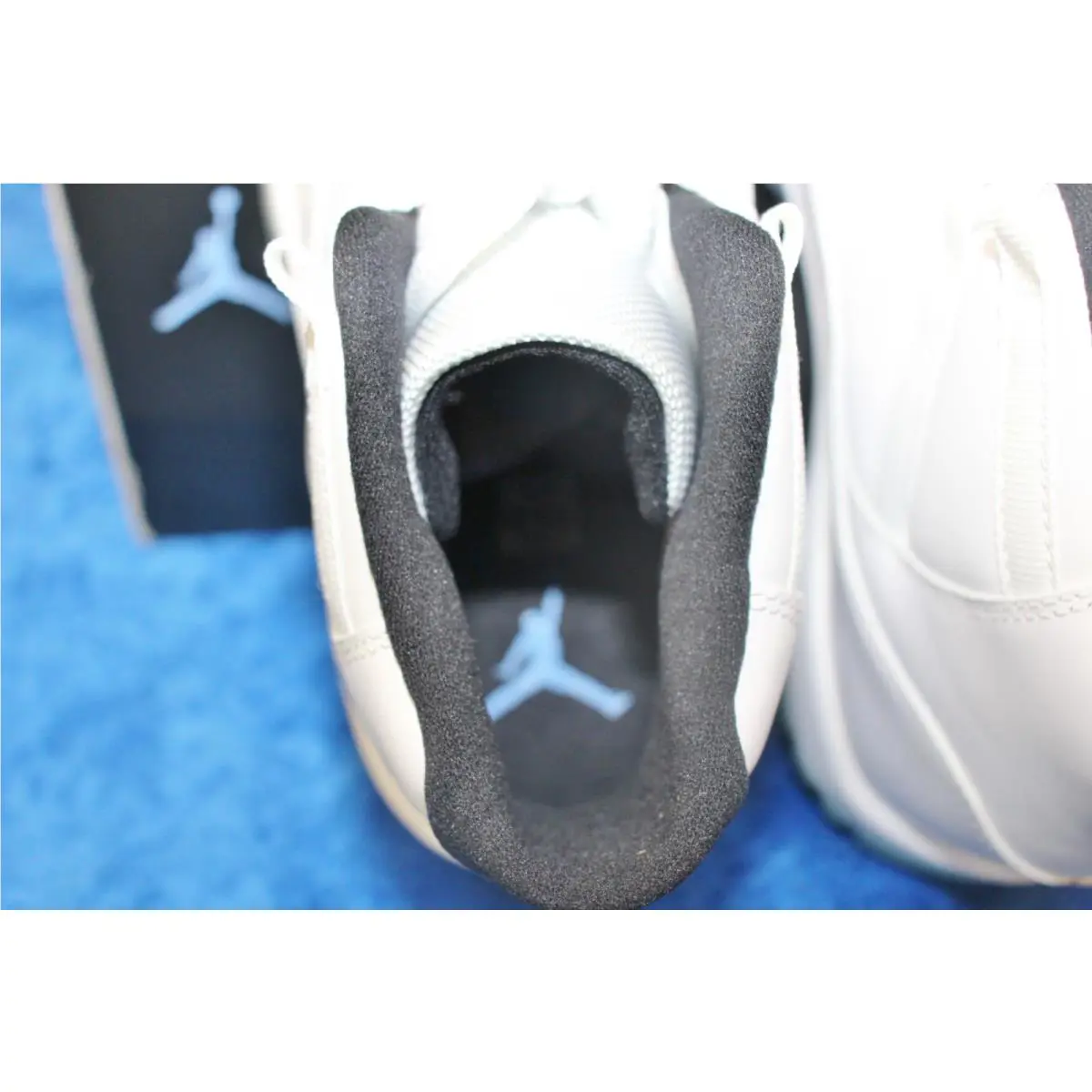 Nike shoes - Air Jordan 11 - Air - 378037-117 - White 14