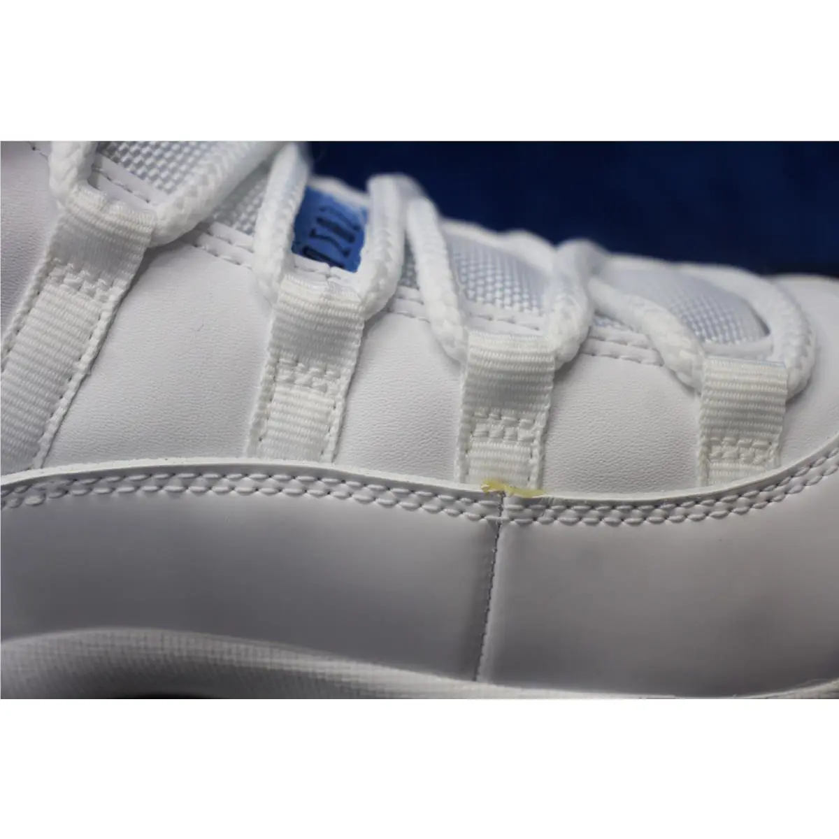 Nike shoes - Air Jordan 11 - Air - 378037-117 - White 6