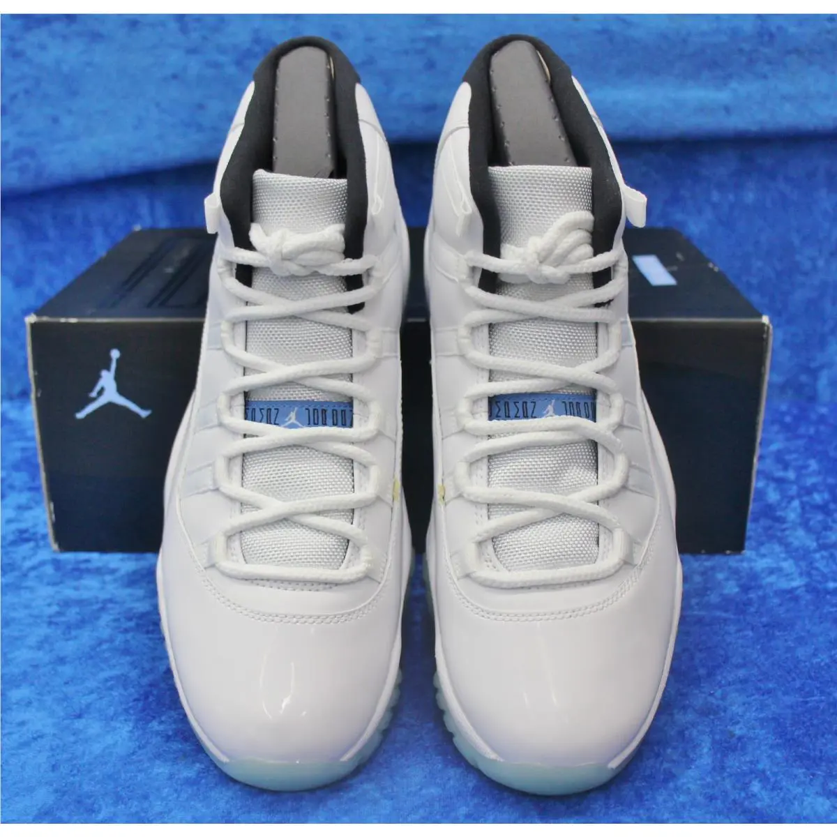 Nike shoes - Air Jordan 11 - Air - 378037-117 - White 7