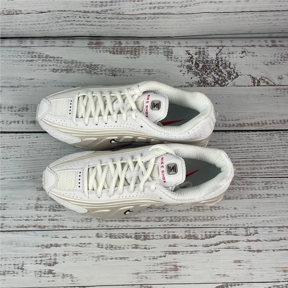 Nike shoes - Nike Shox - Shox - AR3565-103 - White (UPC: 197862722956) 5