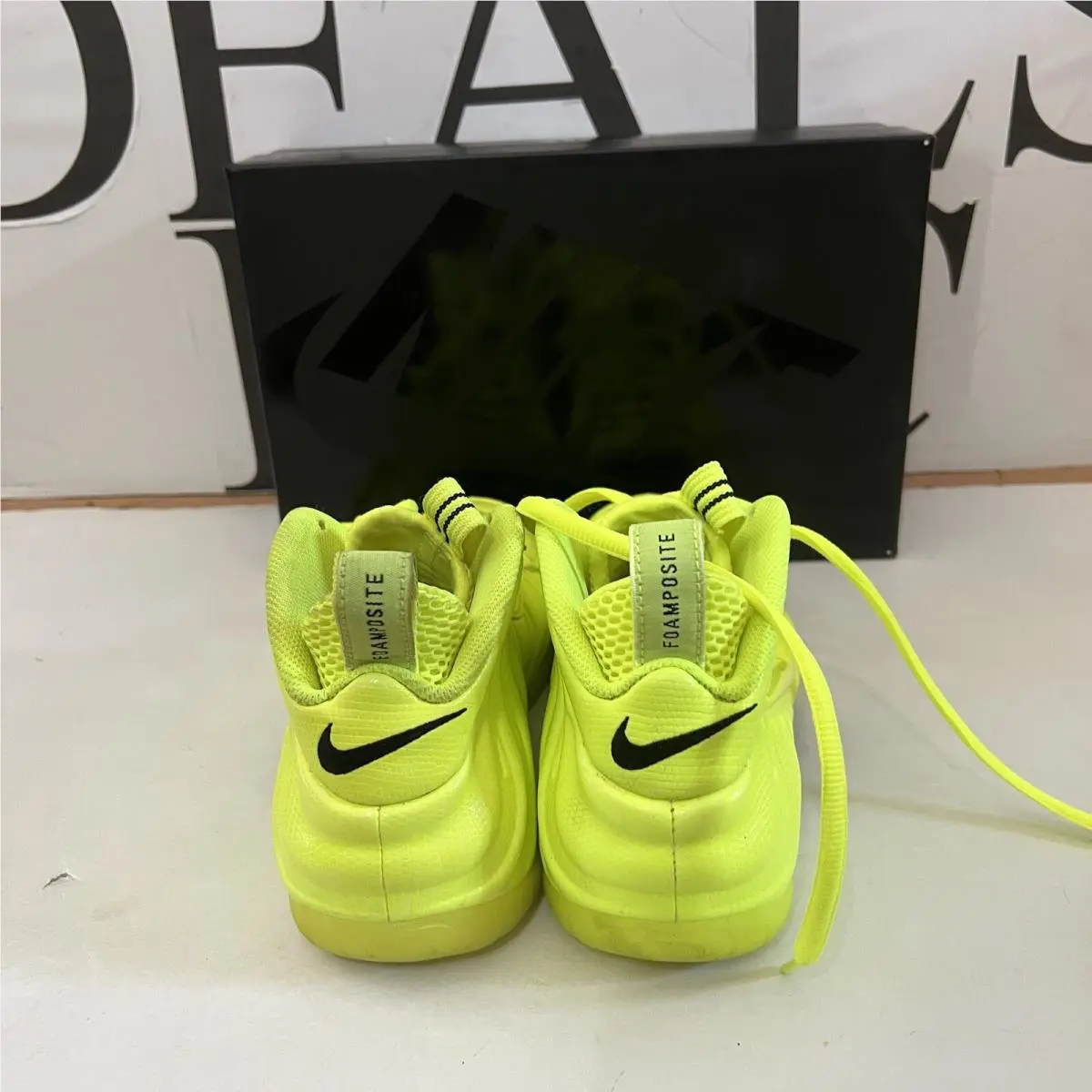Nike shoes - Nike Air Foamposite - Air Foamposite - 624041-700 - Green (UPC: 0885177989279) 1