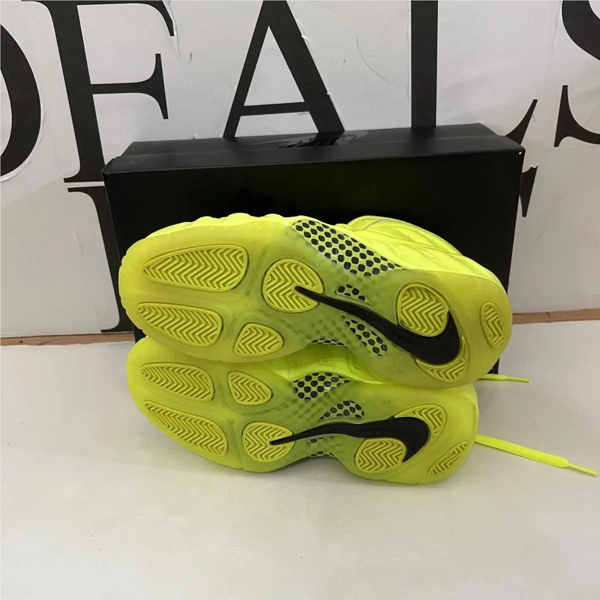 Nike shoes - Nike Air Foamposite - Air Foamposite - 624041-700 - Green (UPC: 0885177989279) 2