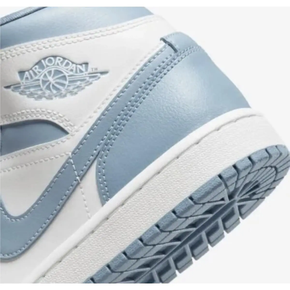 Nike shoes - Air Jordan 1 - Air - BQ6472-141 - White (UPC: 0195869207711) 1