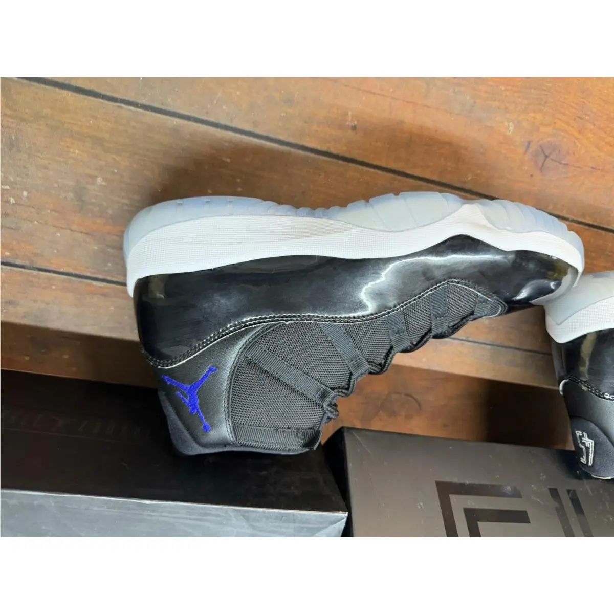 Nike shoes - Air Jordan 11 - Air - 378037-003 - Black (UPC: 0888507264442) 8