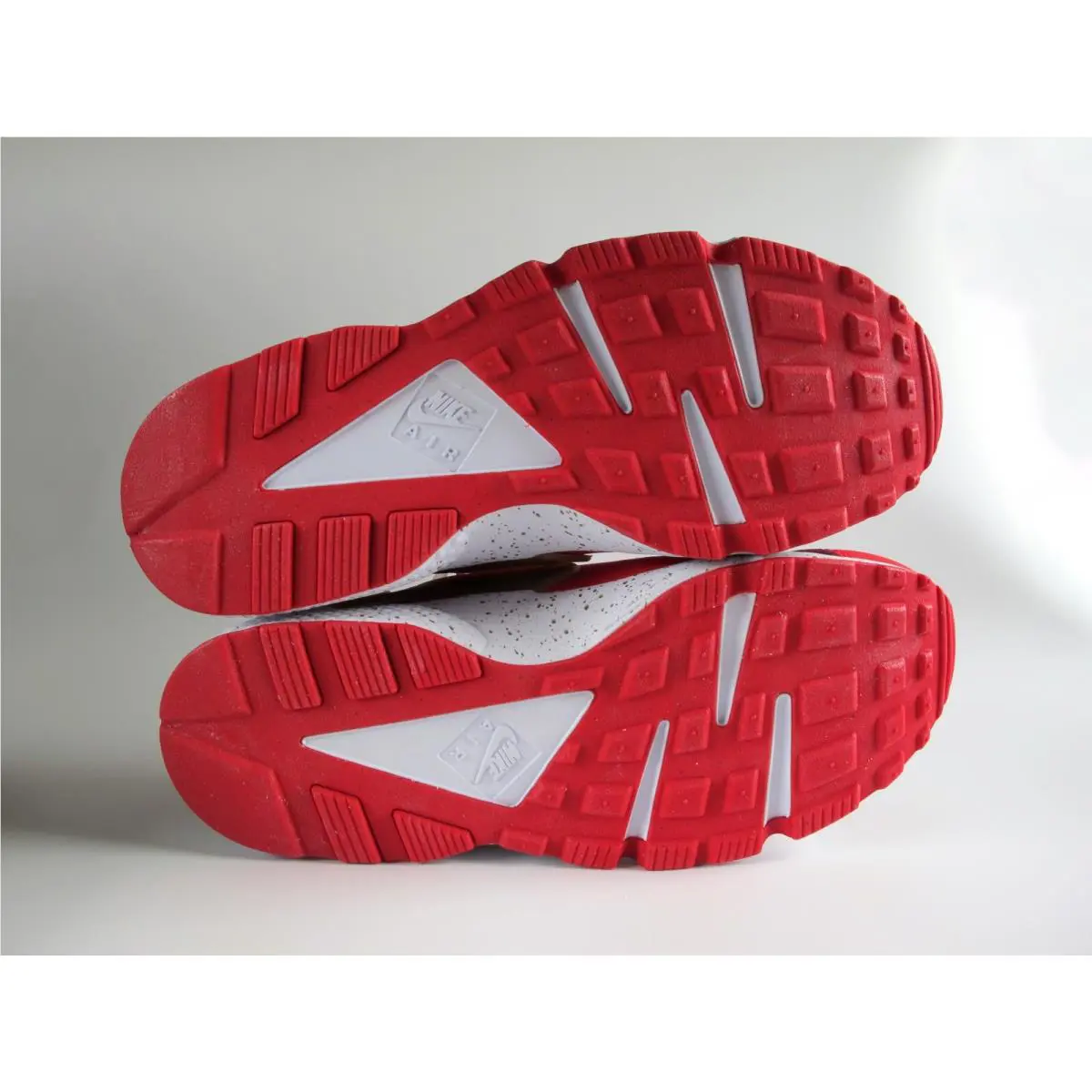 Nike shoes - Nike Air Huarache - Air Huarache - 777330-972 - Red 5