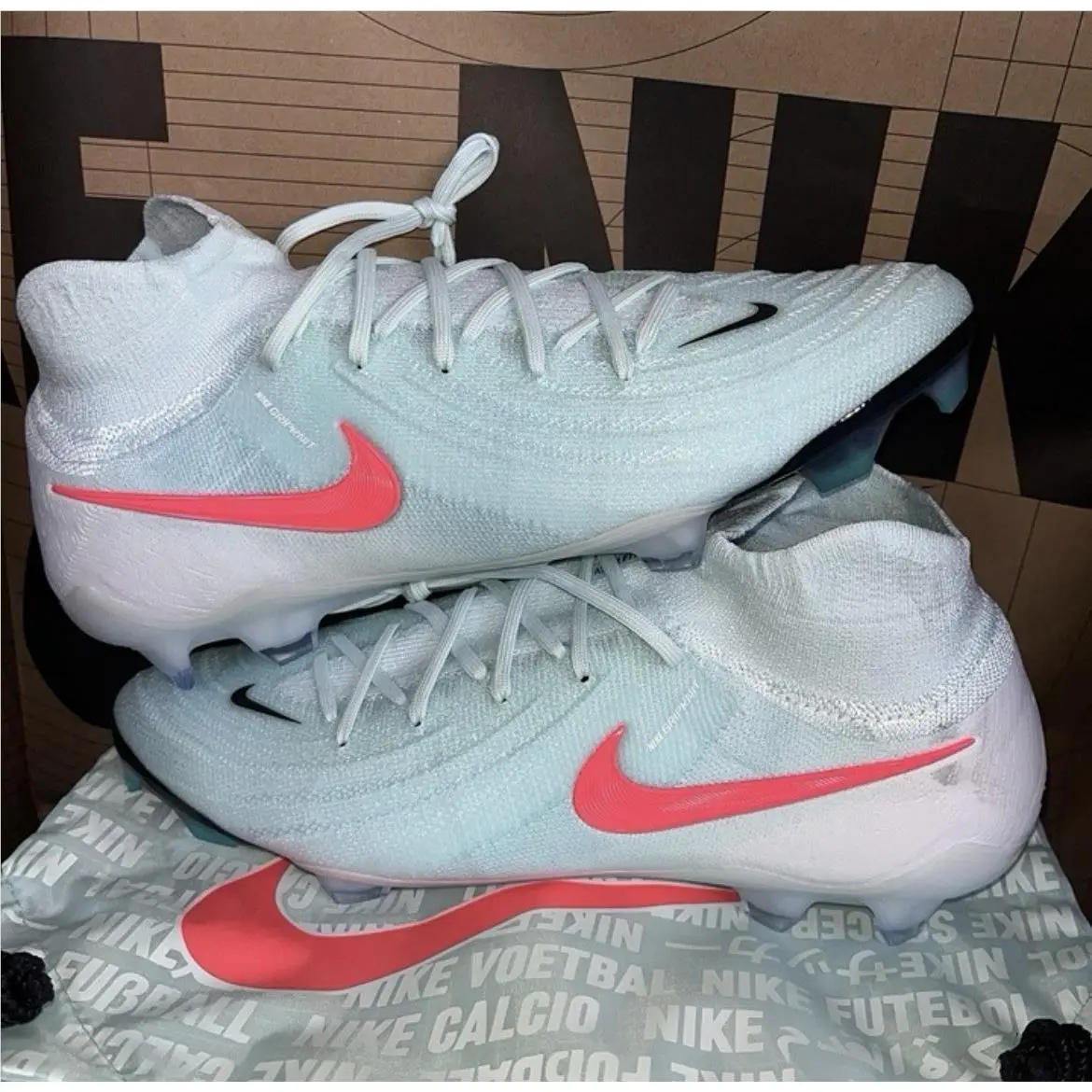 Phantom Luna 2 Elite FG “mad Energy Pack” Mint Nby FJ2572-300 Size 11 by Nike