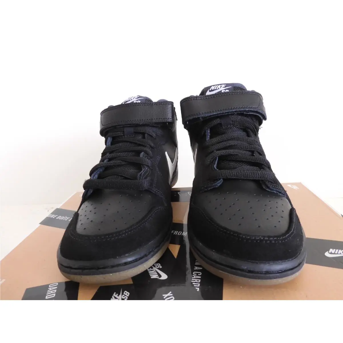 Nike shoes - Nike SB Dunk Mid - Dunk Mid - 314383-016 - Black (UPC: 888507722669) 1