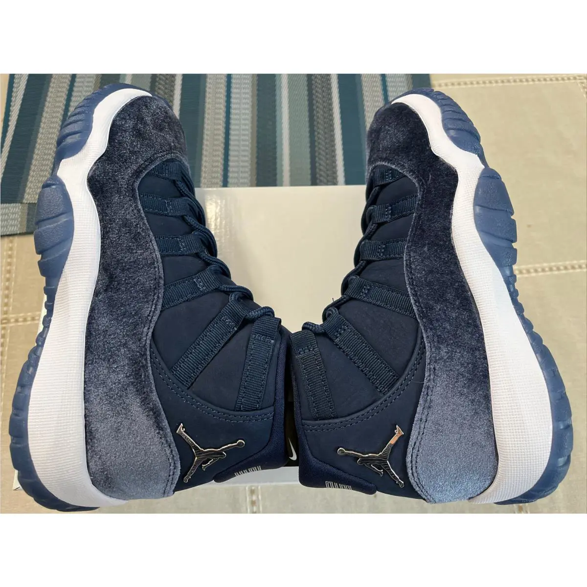 Nike shoes - Air Jordan 11 - Air - AR0715-441 - Blue 6