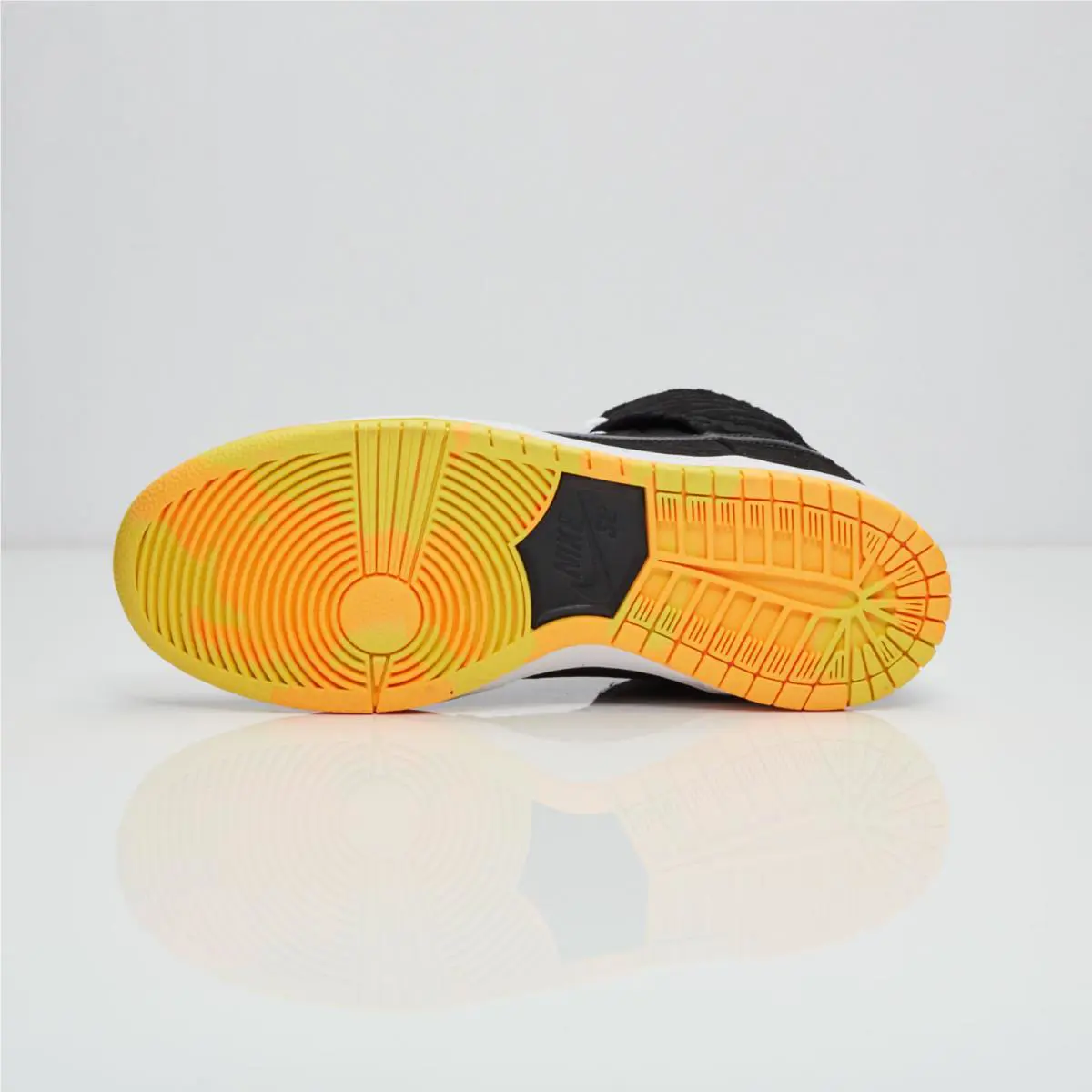 Nike shoes - Nike SB Dunk - Dunk - 305050-034 - Black 2