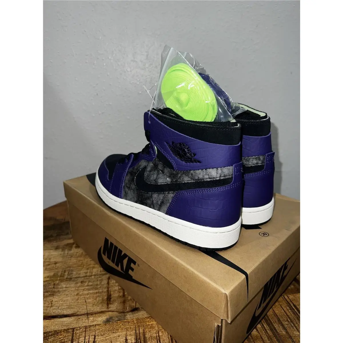 Nike shoes - Air Jordan 1 Zoom - Air Zoom - DC2133-500 - Purple (UPC: 0194501169882) 2