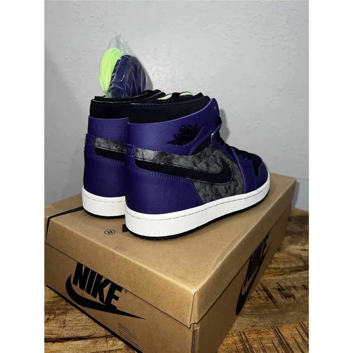 Nike shoes - Air Jordan 1 Zoom - Air Zoom - DC2133-500 - Purple (UPC: 0194501169882) 4