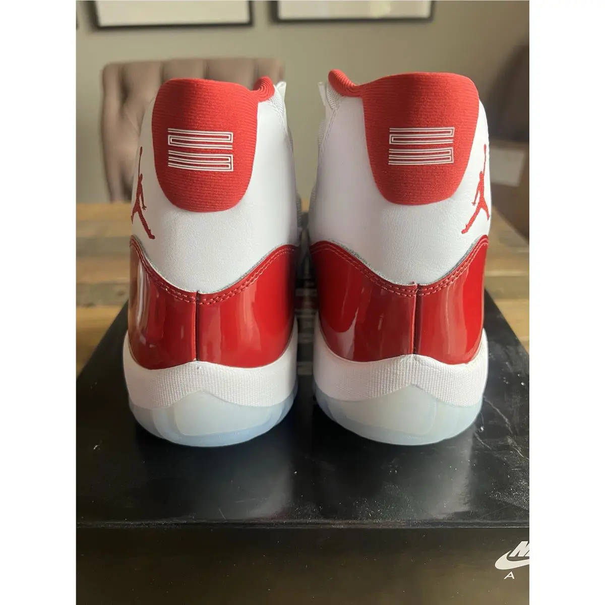 Nike shoes - Air Jordan 11 - Air - 528895-102 - White 4