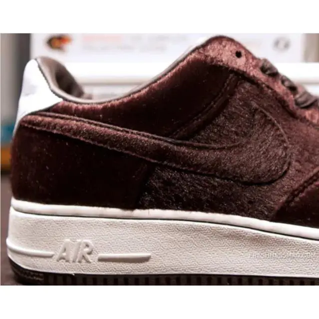 Nike shoes - Nike Air Force 1 - Air Force - 512518-220 - Brown 1