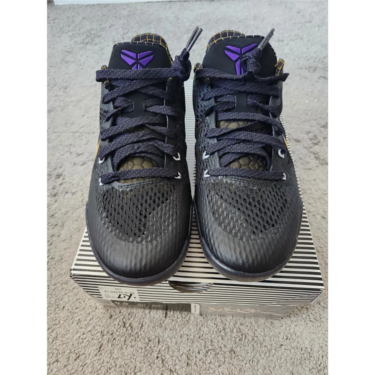 Size 9.5 - Nike Kobe 11 Carpe Diem