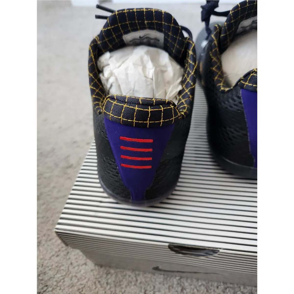 Nike shoes - Nike Kobe 11 - Kobe - 836183-015 - Black (UPC: 0665215321397) 3
