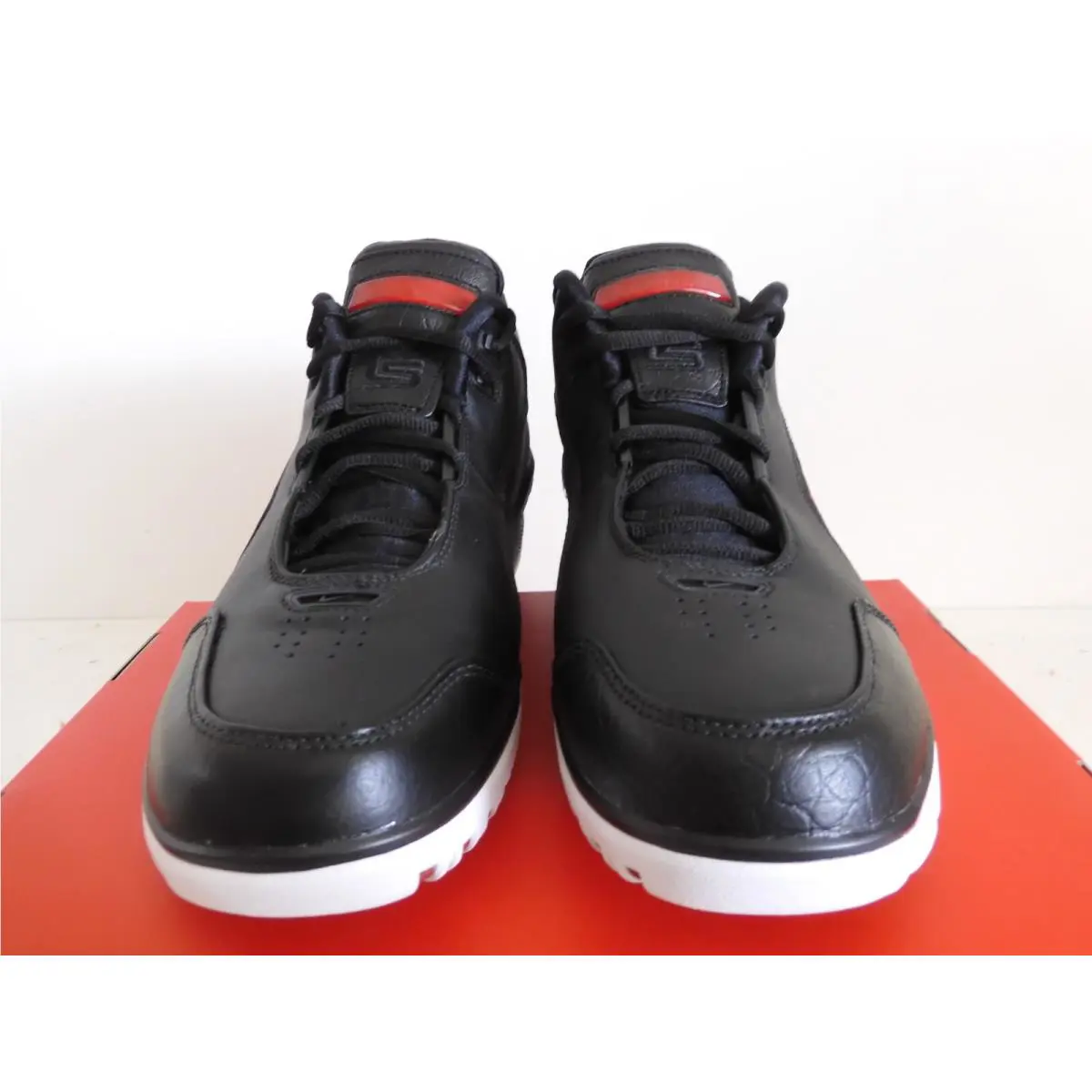 Nike shoes - Nike Air Zoom Generation - Air Zoom Generation - AJ4204-001 - Black (UPC: 888409078369) 1