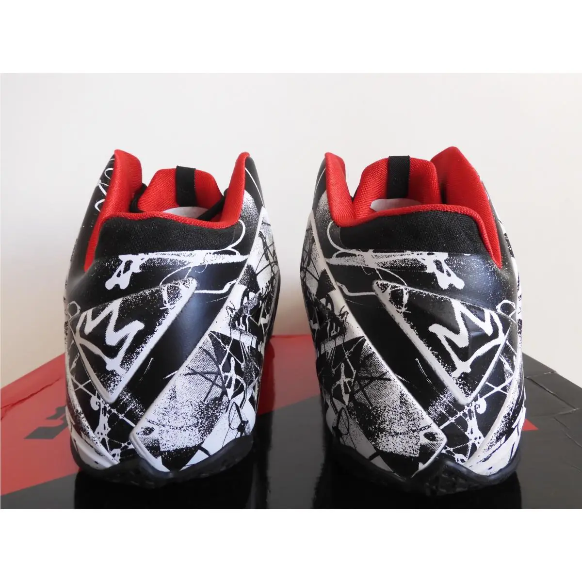 Nike shoes - Nike LeBron 11 - LeBron - 616175-100 - White (UPC: 00887229692564) 2