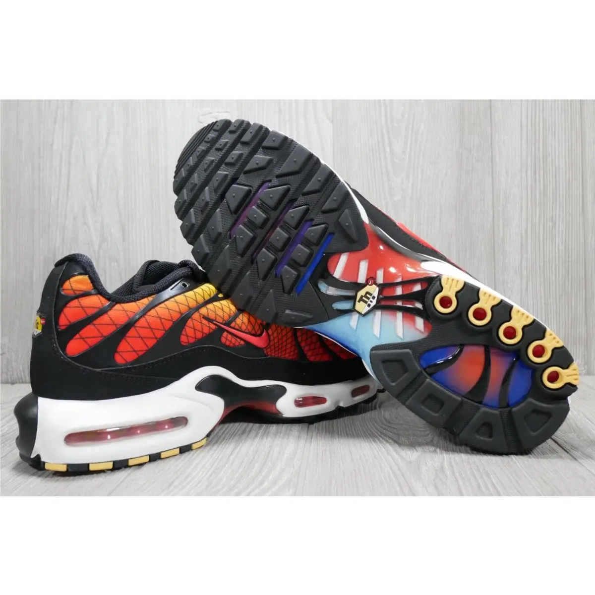 Nike shoes - Nike Air Max Plus - Air Max Plus - AV7021-001 - Multicolor 4
