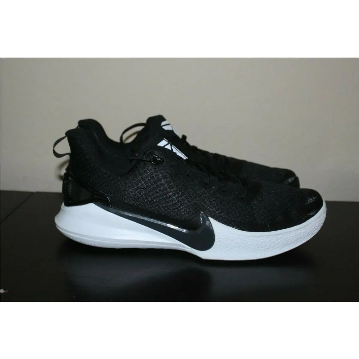 Nike shoes - Nike Mamba Focus - Mamba Focus - AJ5899-002 - Black 3